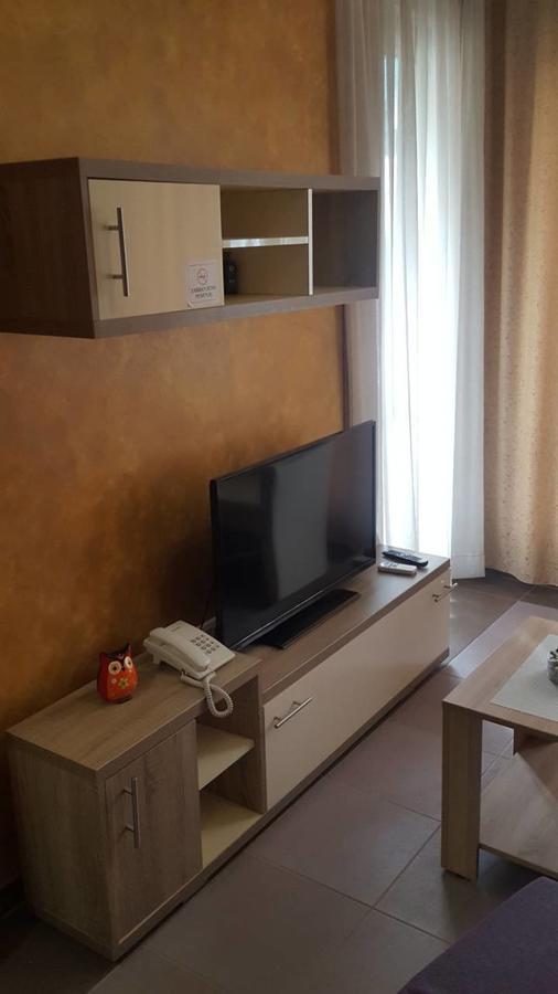 בודווה Apartman Centar Lux מראה חיצוני תמונה