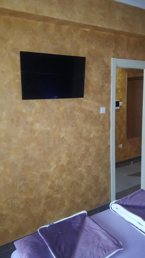 בודווה Apartman Centar Lux מראה חיצוני תמונה